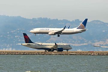 United Removes Israel from Flight Schedule, Delta Extends Pause to Tel Aviv