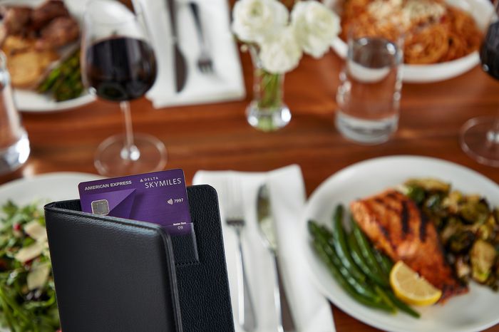 Score Up to 110,000 SkyMiles When Signing Up for a New Delta Amex Card