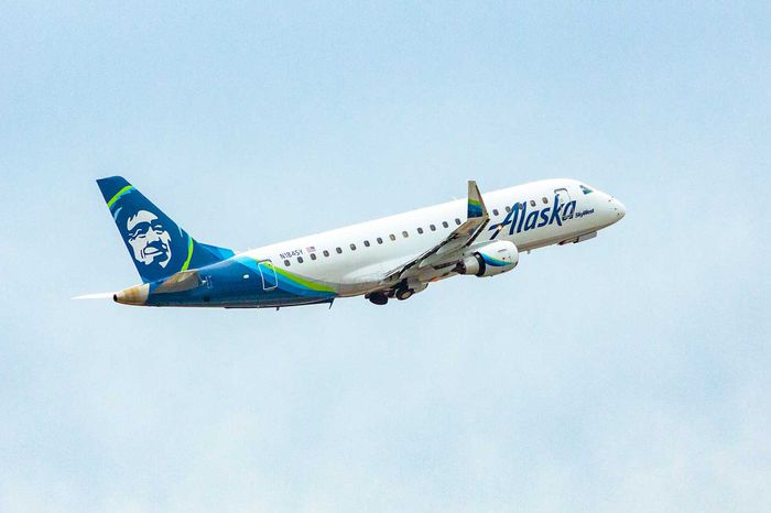 You Can Get $25 Off Your Next Alaska Airlines Flight by Joining Its Rewards Program