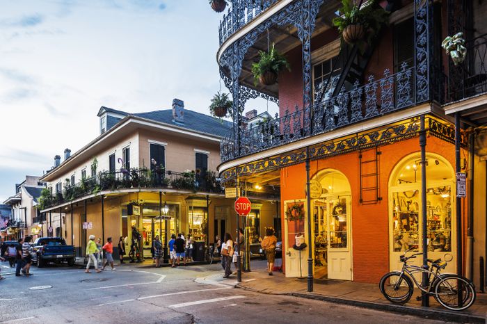 Score $39 Flights to New Orleans, San Francisco, and Phoenix With Breeze Airways' Latest Deals