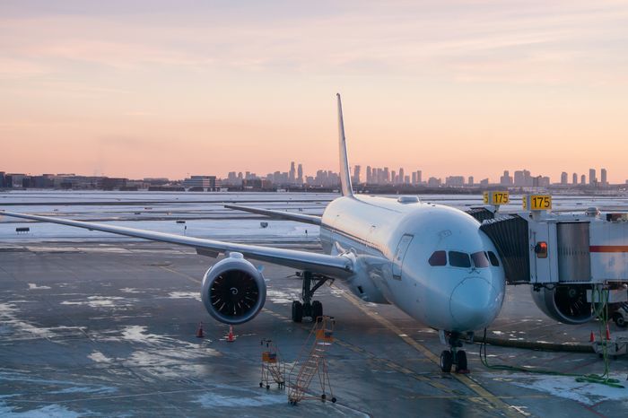 Wet, Snowy Weather Predicted Ahead of Thanksgiving — What to Know If You’re Traveling